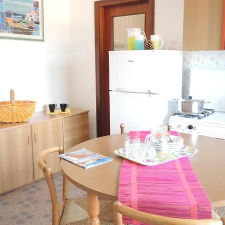 Bright Flat With Balcony In - Beahost Bibione
